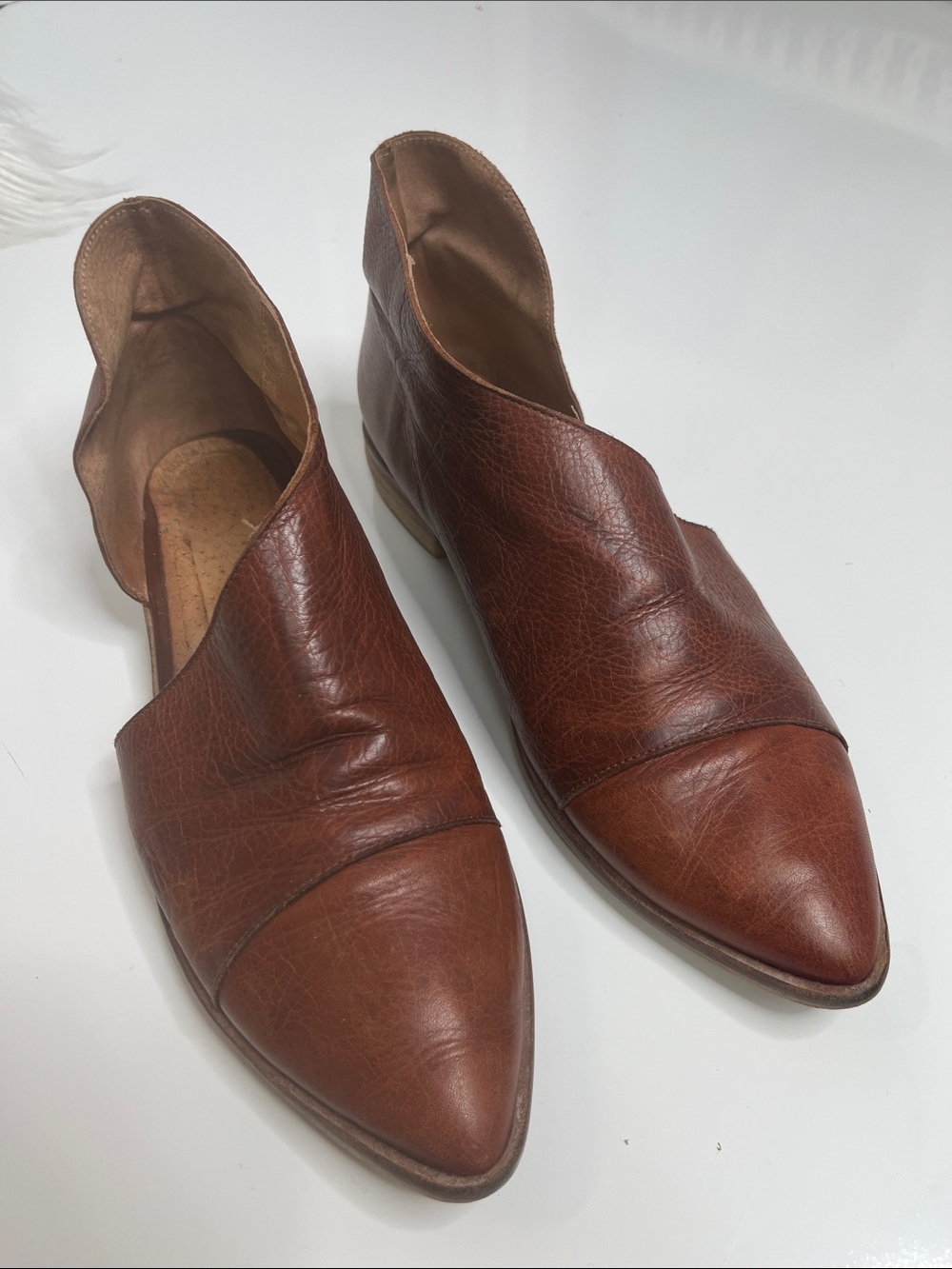 Free People Royale Chestnut Brown Pointed Leather Slip-On Flats Size 8